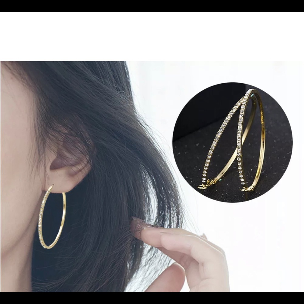Fashion Gold Crystal Rhinestone Round Hoop